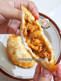 Foto resep Cireng Isi Ayam Suwir Jamur Pedas