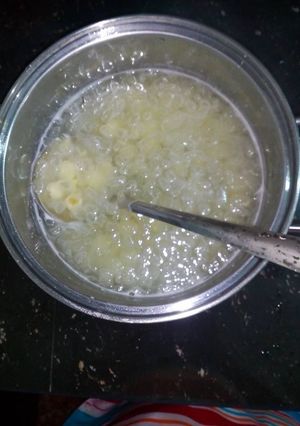Hình của món Món chè tráng miệng - chè hạt sen nha đam.