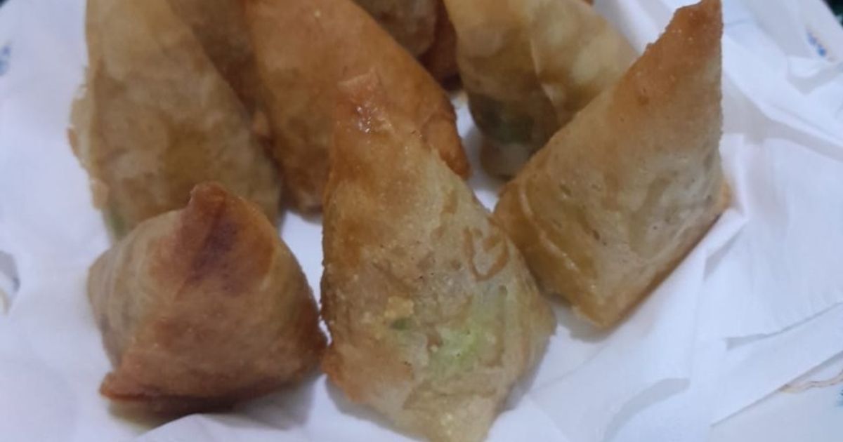 Lunpia tumpeng isi ind*mie🌯