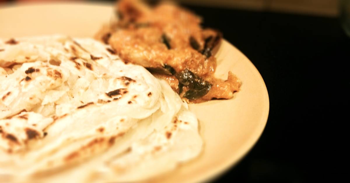 Kerala Porotta (layered flat indian bread) Recipe by Sanaa A'esha Cookpad