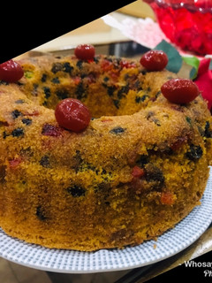 A picture of Whosayna’s Fruit and Nut Cake.
