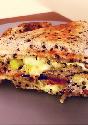 A picture of Guacamole Cheese Sandwich.