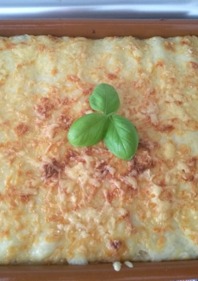 Una foto de Canelones de cocido