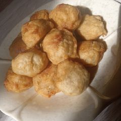 A picture of Plantain puff puff.