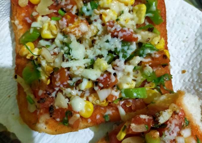 Recipe of Perfect Mini Cheese bread pizza