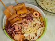 Gambar mie udon tomyam seafood