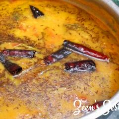 A picture of Hyderabadi Kachchi Imli Ki Khatti Daal.