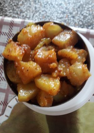 A picture of Chatpate aloo.