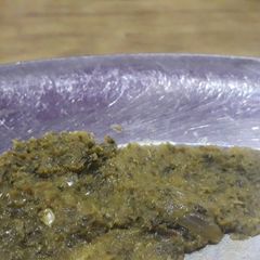 A picture of Fried dhaniya chutney.