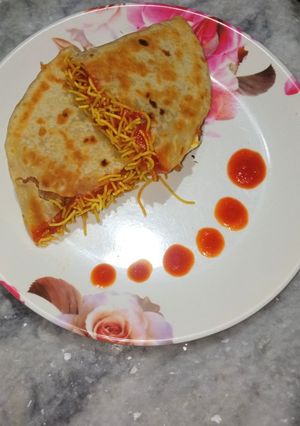 A picture of Cheese masala tortilla wraps.