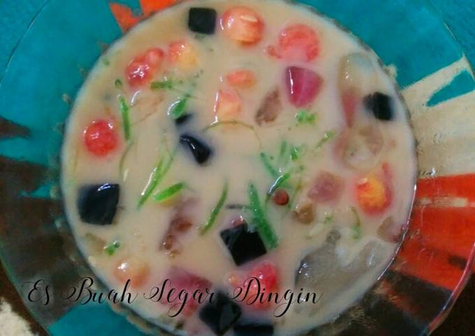 Es Buah Segar Dingin