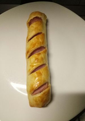 A picture of Sausage and ham roll.