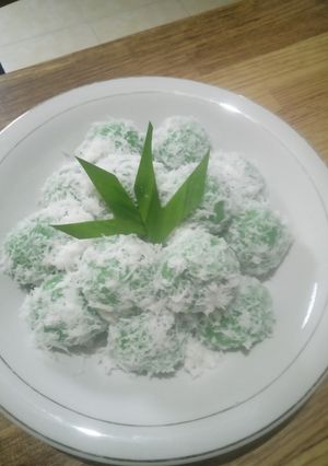Foto resep Kelepon isi gula merah