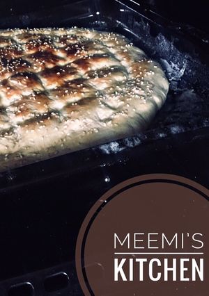 A picture of Turkish Ramadan Bread.