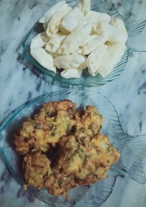 A picture of Pyaz ke pakore.