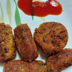 A picture of Potato Vegetables Rolls.