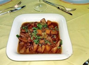 Foto de Ensopado de Lulas com Cenoura e Aipo