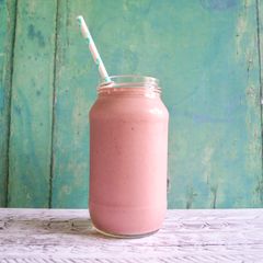 A picture of Chocolate Strawberry Smoothie.