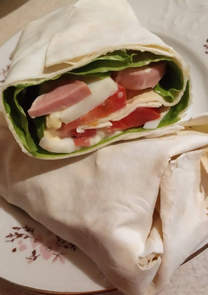 Шаурма з молочною ковбасою