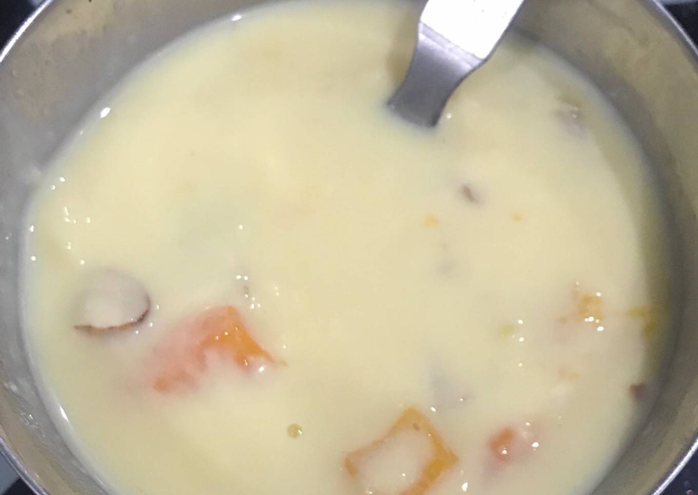 Fruit custard