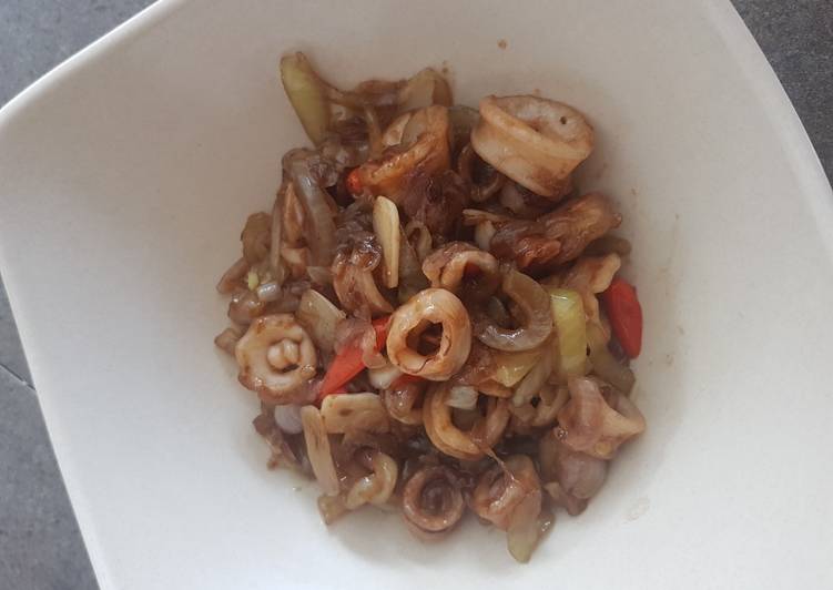 Oseng cumi saus tiram