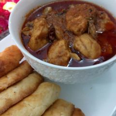 A picture of Chicken korma.