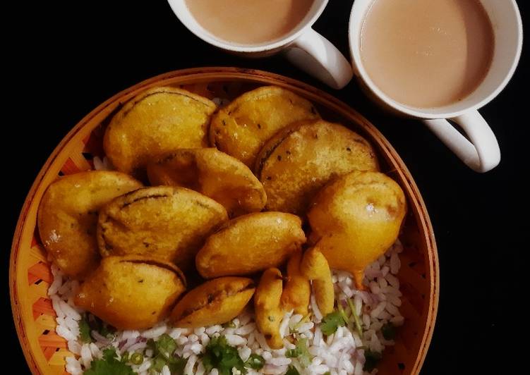 Beguni / Bhenta ko Pakoda/ Eggplant fritters π