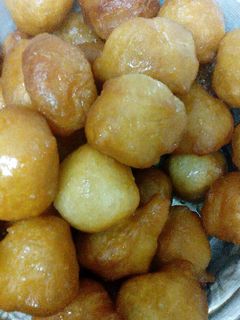 صورة لوصفة زلابيه (لقمه القاضي او عوامه)