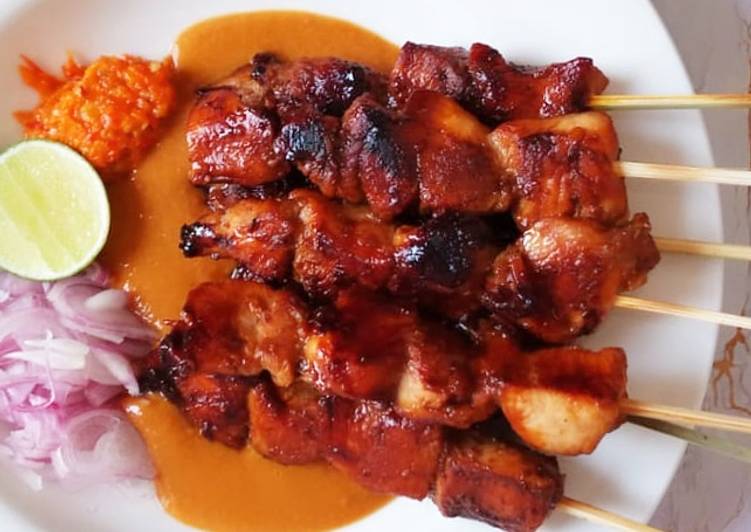 Sate ayam ala Sate Senayan