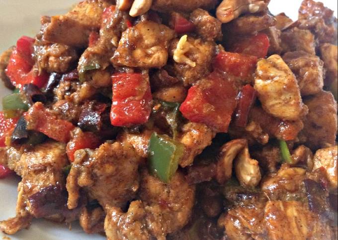 Anti Ribet, Membuat Punya kacang mede oven sisa lebaran. Yaudah dibikin kungpao chicken aja Rumahan