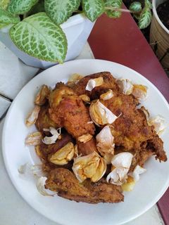 Foto resep Ayam Goreng Bawang Khas Batam