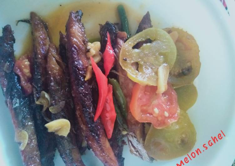 Pindang bumbu sarden �?�