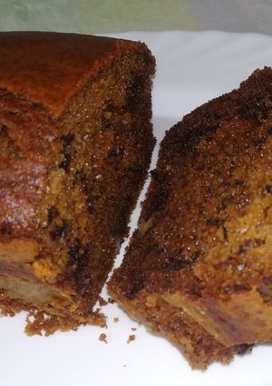 Foto principal de Bizcocho de estevia con nueces y virutitas de chocolate