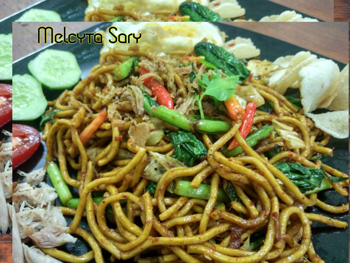  Resep bikin Mi goreng basah sederhana dijamin lezat