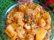 A picture of baingan aloo