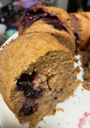 Una foto de Budín integral con nueces arándanos y coco