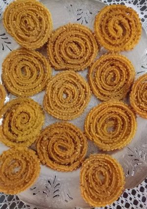 A picture of Chakli (murrukku).