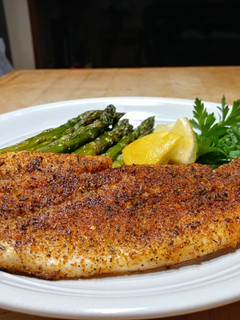 A picture of Oven Baked Blackened Snapper w/ Asparagus.