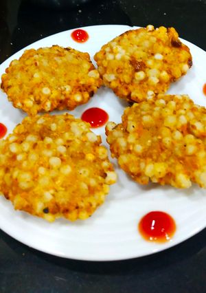 A picture of Sabudana Vada.