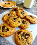 Soft and Chewy Chocolate Chip Cookies