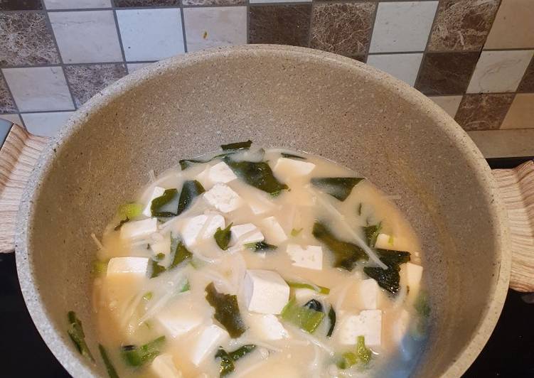Cara Gampang Menyiapkan Miso soup yang Menggugah Selera