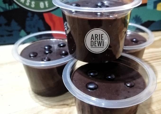 Resep Puding Coklat Lumer Cup Oleh Arie Dewi Cookpad