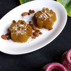 A picture of Mokhandi Halwa.