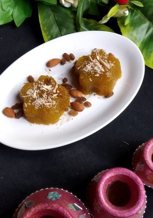 A picture of Mokhandi Halwa.