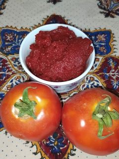 عکسی از دستور رب گوجه فرنگی