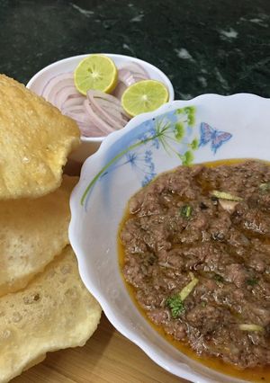 A picture of Galawat k kabab.