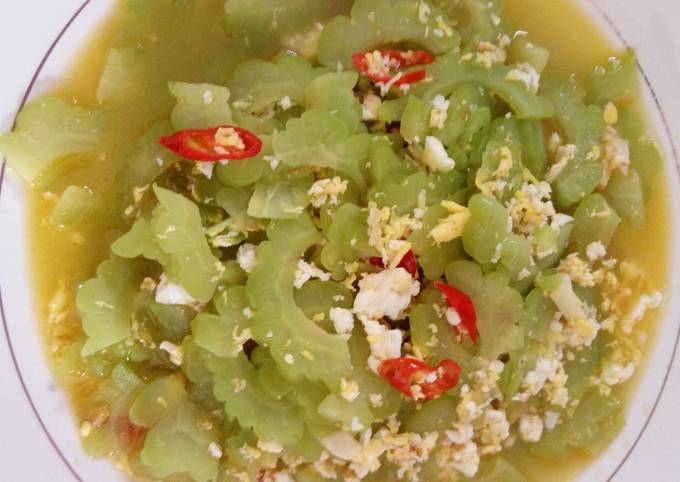 Wajib coba! Bagaimana cara memasak Pare Tumis Telur yang sempurna