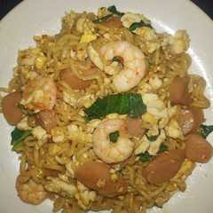 รูปของ Mie Goreng Nyemek (Telur,Sosis,Udang)