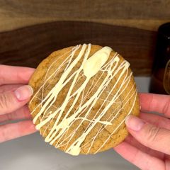 A picture of Chewy Maple White Chocolate Cookies.
