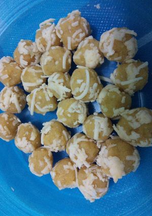 A picture of Bola Ubi Cilembu Keju (Mpasi 9bln+).